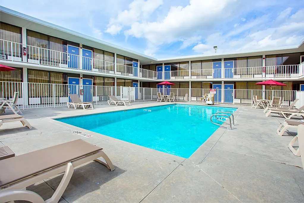 Motel 6-North Palm Springs, CA - North Hotel