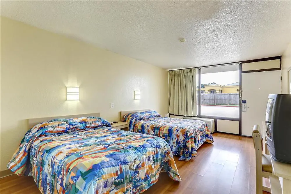 Motel 6-North Palm Springs, CA - North USA